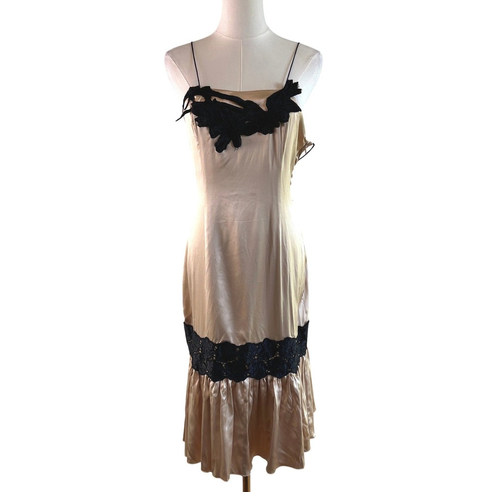 VINTAGE bebe Champagne Silk Slip Dress M Floral Applique Lace Open Back Y2K